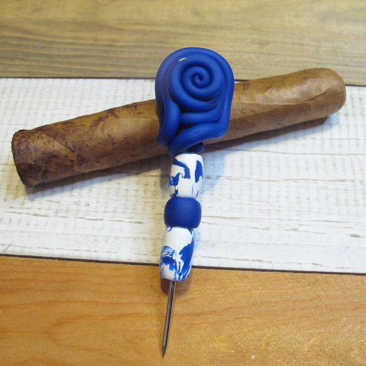 Blue and White Marble Cigar Nubber